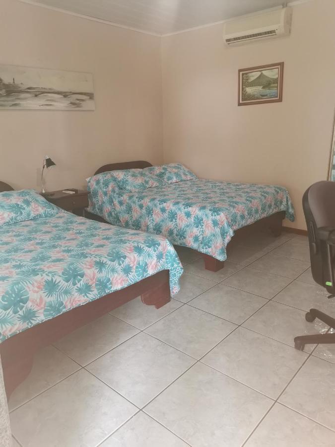 Hotel Vale'S Chiles  Bagian luar foto