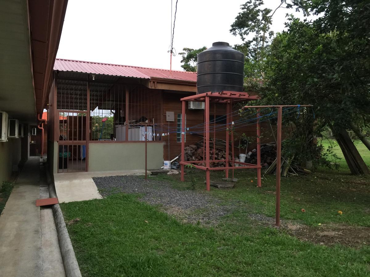 Hotel Vale'S Chiles  Bagian luar foto
